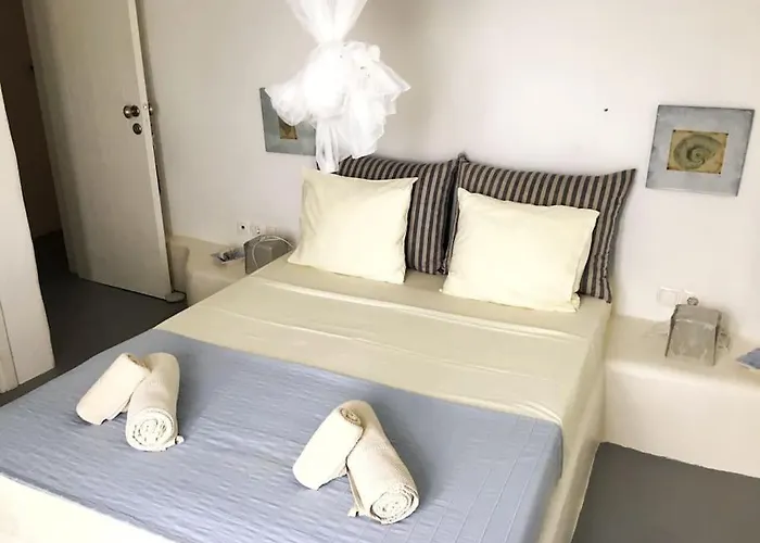 Great House For Quiet And Relaxing